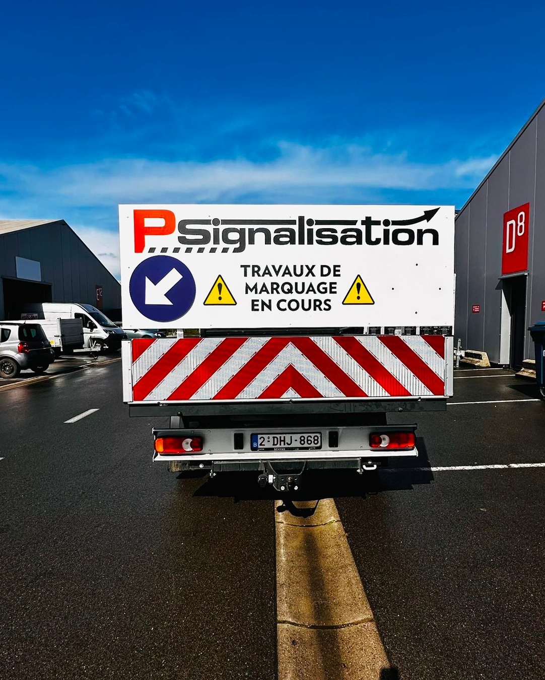 Lettrage véhicule 13