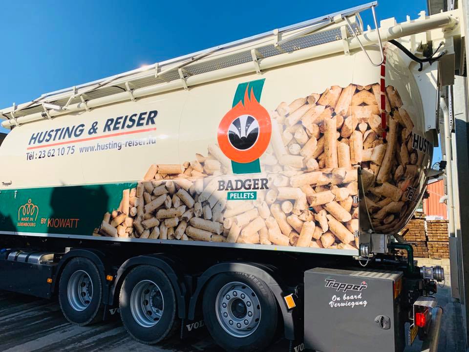 Lettrage véhicule 18